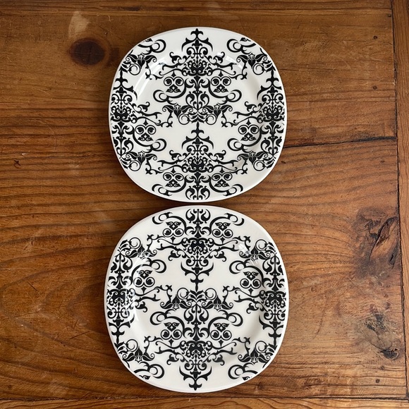 Pottery Barn Dining Pottery Barn Versailles Appetizer Plates Poshmark